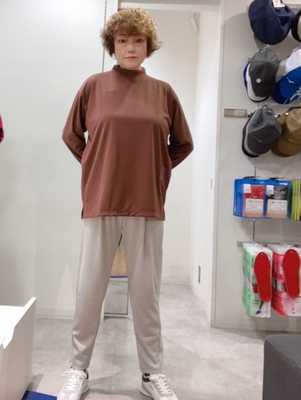 動きやすいパンツ