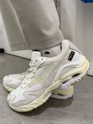 ミズノ直営店限定】WAVE RIDER 10 CORDURA|D1GA2512|MIZUNO1906 