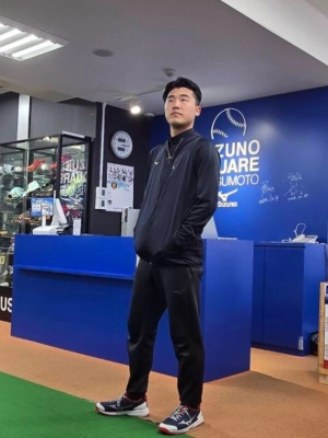 MIZUNO - ミズノプロメッシュウエアー 楽天市場】ミズノ MIZUNO 硬式用 ミズノプロ 外野手用：サイズ