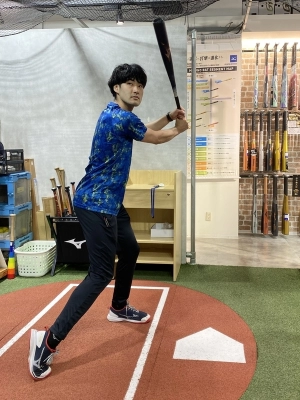 軟式用ビヨンドマックスレガシーショートサイズ トップ（FRP製／81cm