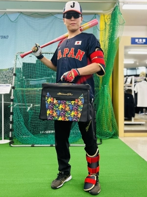 侍ジャパン　オーセンティック ストレッチスウェットフーディー　Lサイズ 袋付き 侍ジャパン オーセンティック ストレッチスウェットパーカー|12JRSJ43