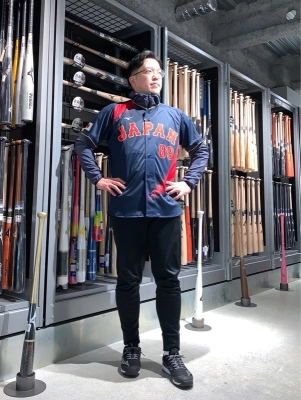 予約：3月末お届け】オーセンティックユニフォーム(ビジター)／選手名