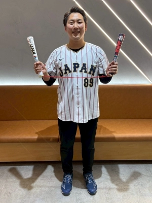 予約：3月中旬お届け】ツインバット【2026 WORLD BASEBALL CLASSIC TM